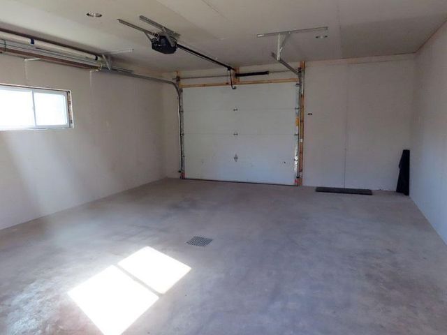 607 State Avenue N, Thief River Falls, MN 56701