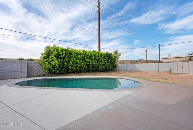 4702 E MCKINLEY Street, Phoenix, AZ 85008