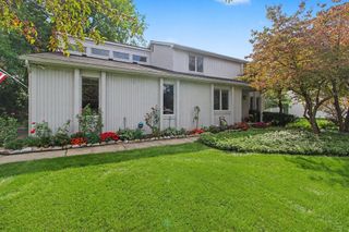1471 N Silo Ridge Drive, Pittsfield Charter Twp, MI 48108