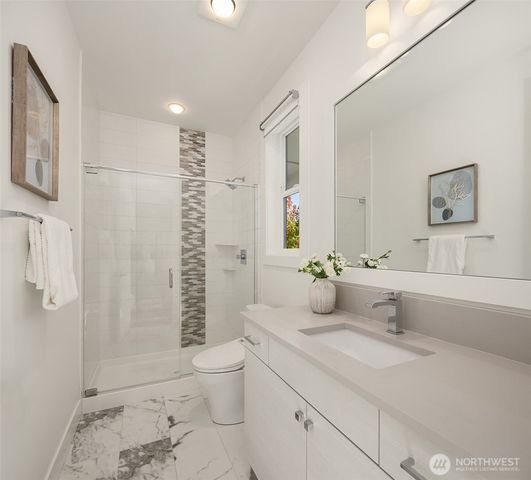 17691 NE 118th Court, Redmond, WA 98052