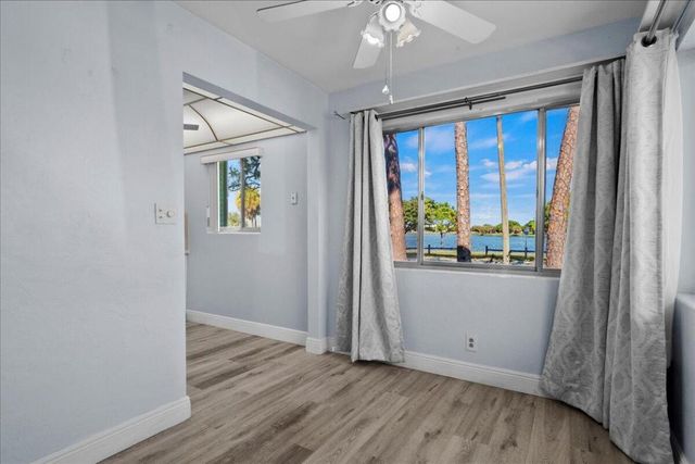 2004 Lake Osborne Drive 1, Lake Worth Beach, FL 33461