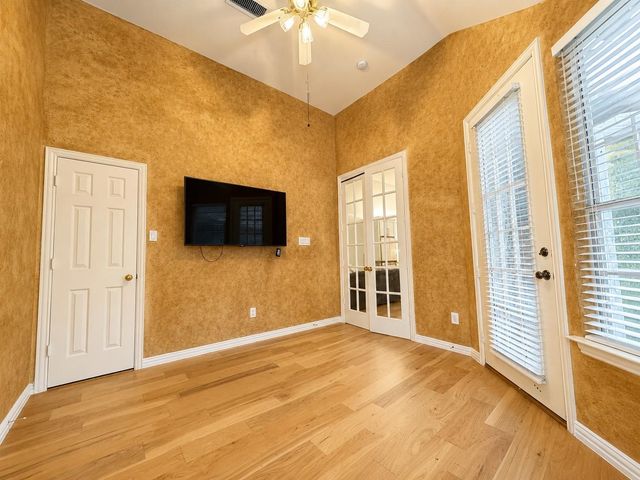 18283 Meandering Way, Dallas, TX 75252