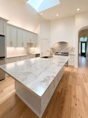 18283 Meandering Way, Dallas, TX 75252