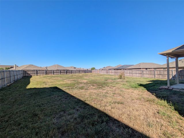 4115 Indian Paintbrush Lane, Forney, TX 75126