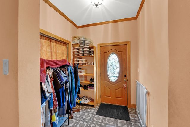 4328 N Kenneth Avenue, Chicago, IL 60641