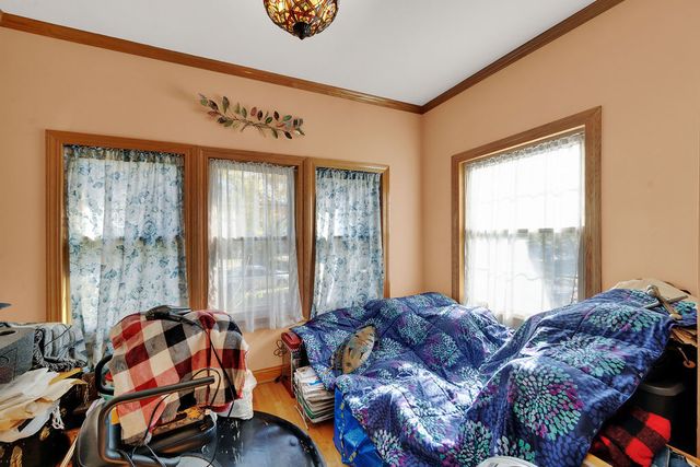 4328 N Kenneth Avenue, Chicago, IL 60641