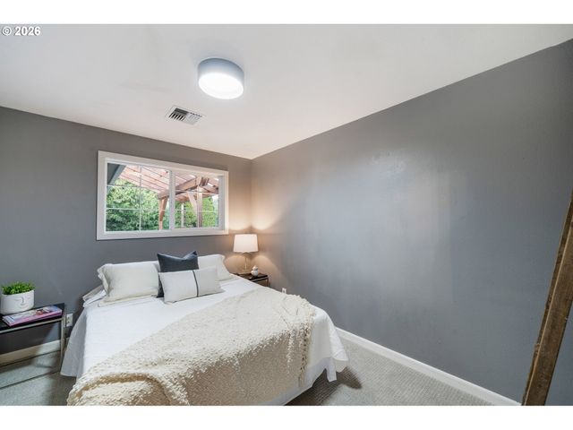 3513 ELWING Ave, Eugene, OR 97401