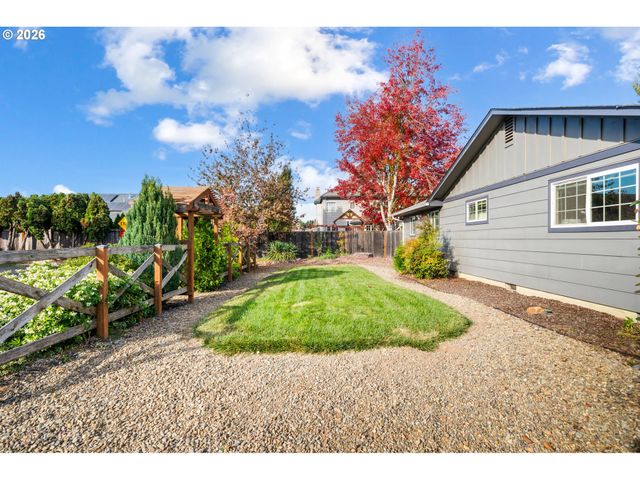 3513 ELWING Ave, Eugene, OR 97401
