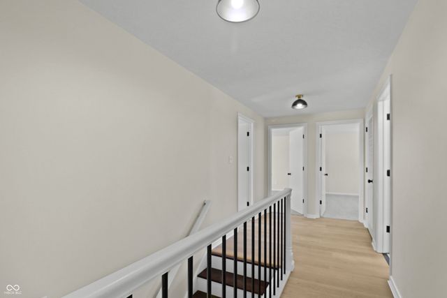 5329 Hedgerow Drive, Indianapolis, IN 46226