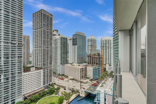300 Biscayne Boulevard Way 2305W, Miami, FL 33131