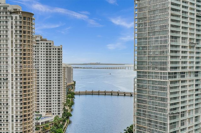 300 Biscayne Boulevard Way 2305W, Miami, FL 33131
