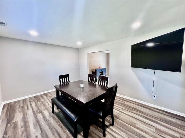 3237 Sir Meliot DR, Chesapeake, VA 23323