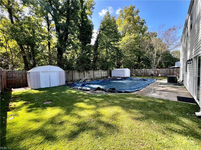 3237 Sir Meliot DR, Chesapeake, VA 23323