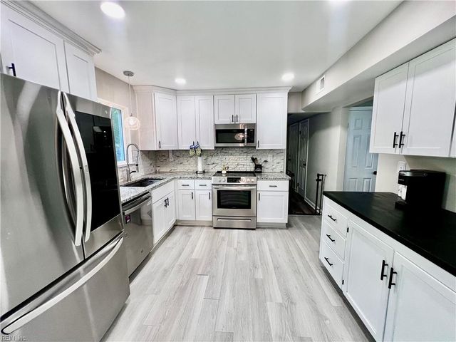 3237 Sir Meliot DR, Chesapeake, VA 23323