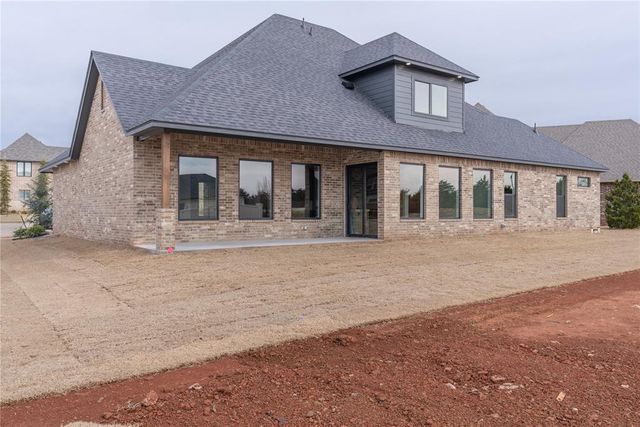 4216 Vista Drive, Norman, OK 73071