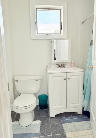 66 Wayne Ave, Watertown, MA 02453