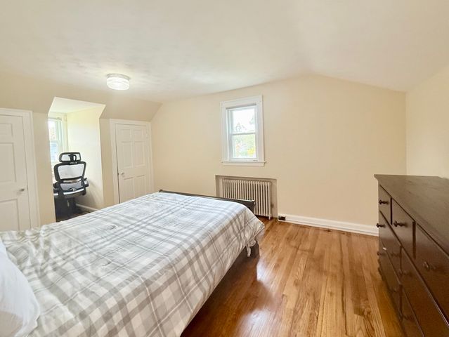 66 Wayne Ave, Watertown, MA 02453