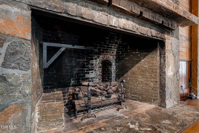 7 Llewellyn Wood, Johnson City, TN 37601