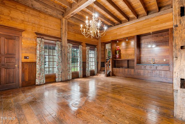 7 Llewellyn Wood, Johnson City, TN 37601