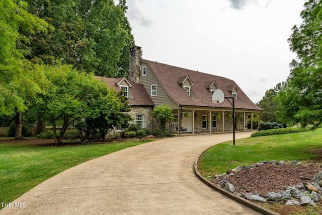 7 Llewellyn Wood, Johnson City, TN 37601