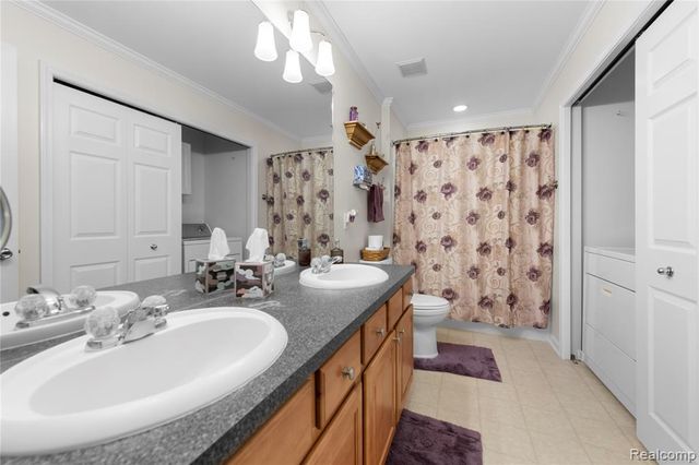 56543 Hastings Drive, Macomb, MI 48042