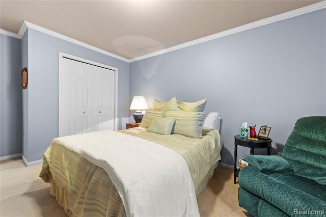 56543 Hastings Drive, Macomb, MI 48042