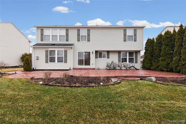 56543 Hastings Drive, Macomb, MI 48042