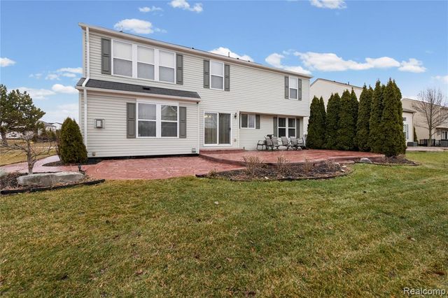 56543 Hastings Drive, Macomb, MI 48042