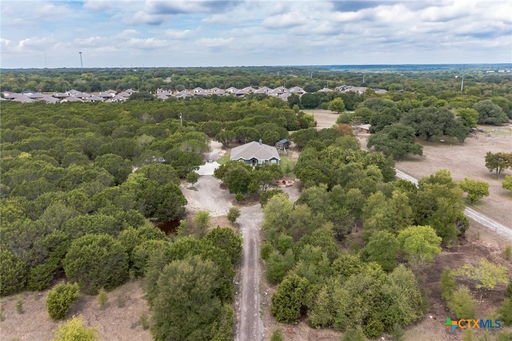 614 S wheat Road, Belton, TX 76513