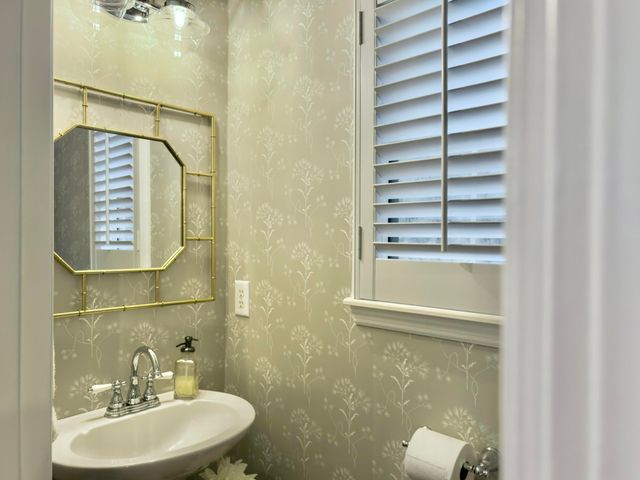 3429 Oxfordshire Lane, Mount Pleasant, SC 29466