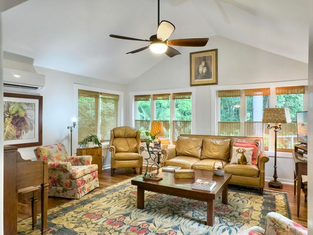 3429 Oxfordshire Lane, Mount Pleasant, SC 29466