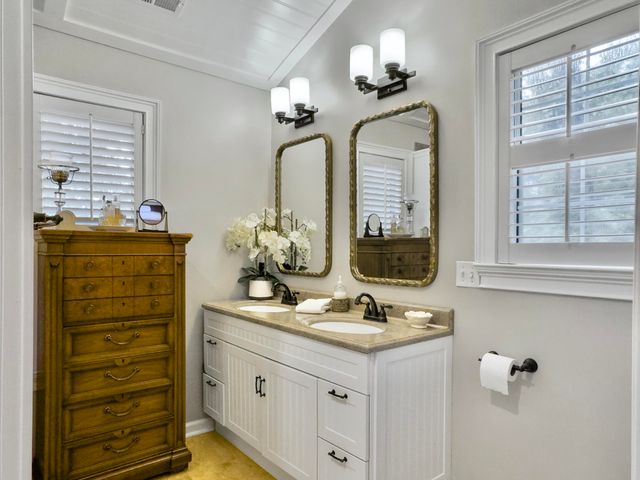 3429 Oxfordshire Lane, Mount Pleasant, SC 29466