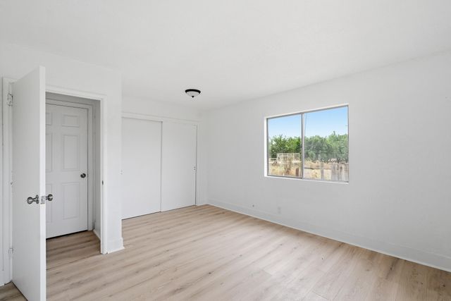 13787 Ave 232, Tulare, CA 93274