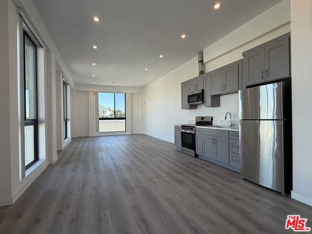 1870 E 1st Street 301, Los Angeles, CA 90033