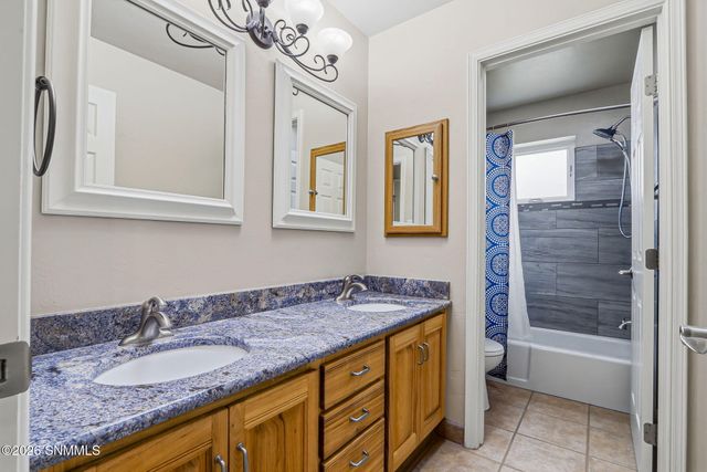 565 Carver Road, Las Cruces, NM 88005