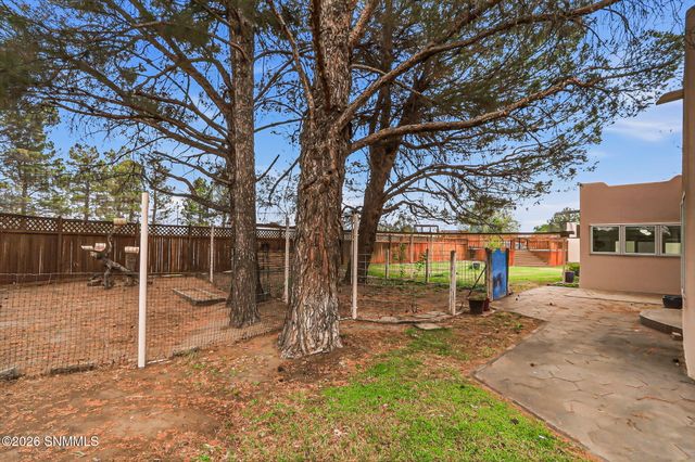 565 Carver Road, Las Cruces, NM 88005