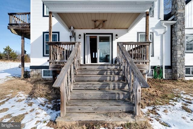 1109 UPPER VAN REED RD, Leesport, PA 19533