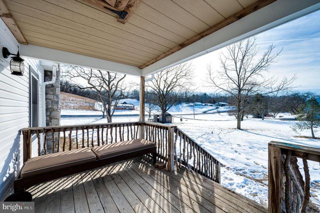 1109 UPPER VAN REED RD, Leesport, PA 19533