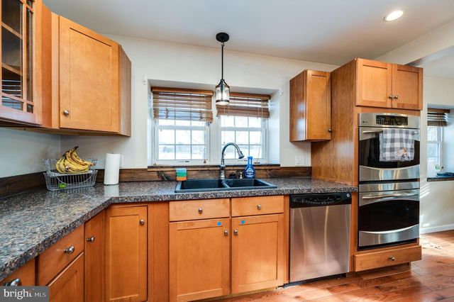 1109 UPPER VAN REED RD, Leesport, PA 19533