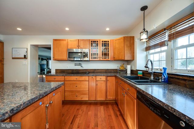 1109 UPPER VAN REED RD, Leesport, PA 19533