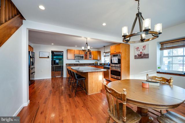 1109 UPPER VAN REED RD, Leesport, PA 19533