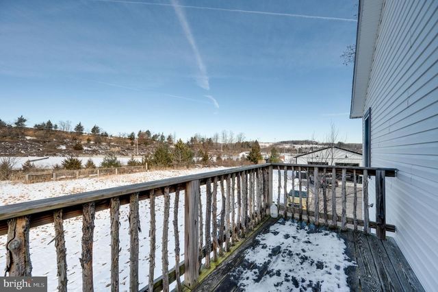 1109 UPPER VAN REED RD, Leesport, PA 19533