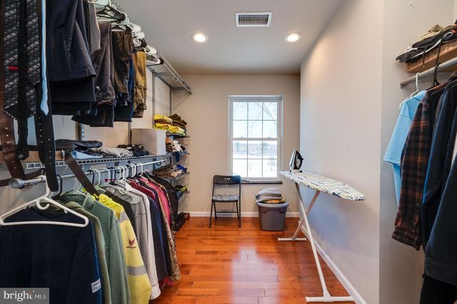 1109 UPPER VAN REED RD, Leesport, PA 19533