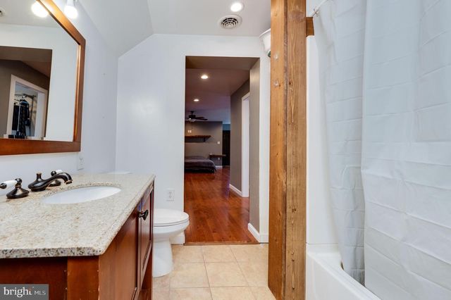 1109 UPPER VAN REED RD, Leesport, PA 19533