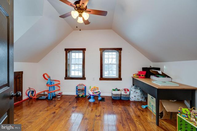 1109 UPPER VAN REED RD, Leesport, PA 19533