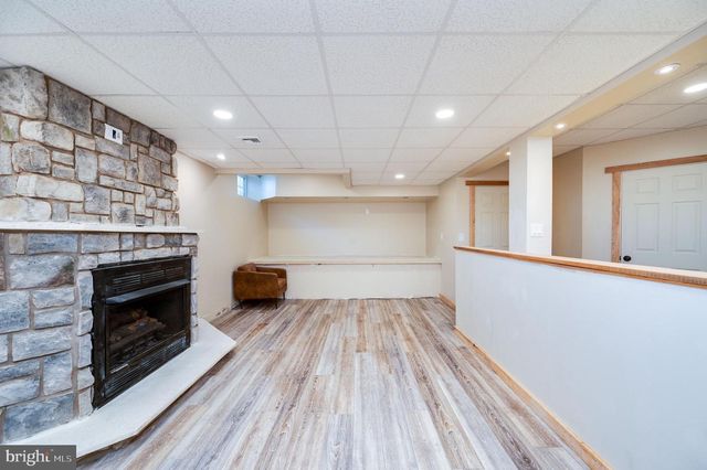 1109 UPPER VAN REED RD, Leesport, PA 19533