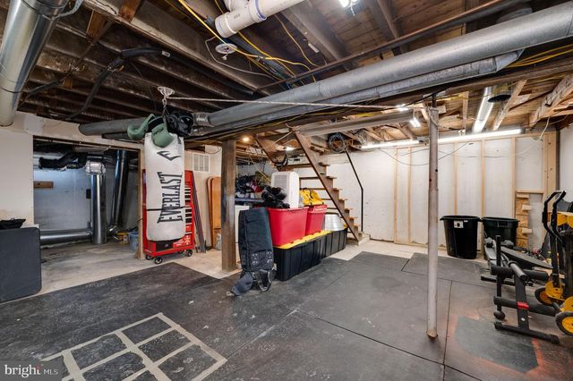 1109 UPPER VAN REED RD, Leesport, PA 19533