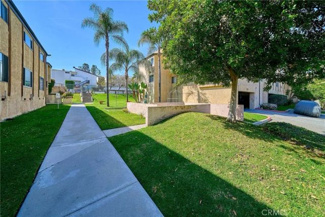 1701 Neil Armstrong 104, Montebello, CA 90640