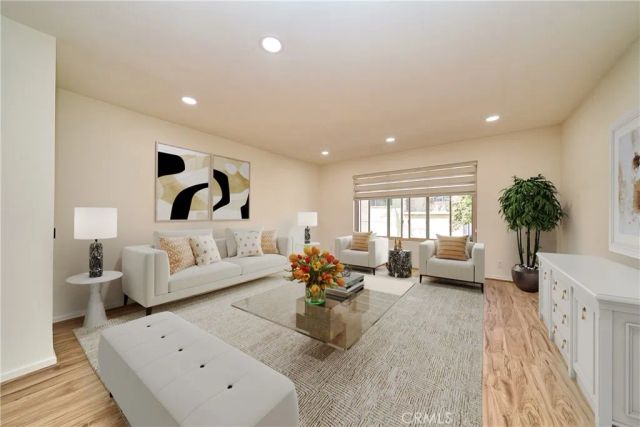 1701 Neil Armstrong 104, Montebello, CA 90640