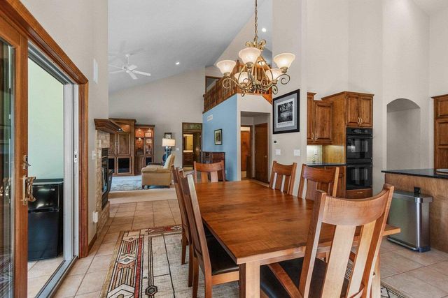 945 BRIGHTON DRIVE, Menasha, WI 54952